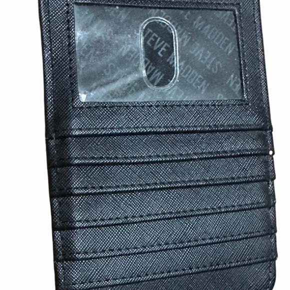 NWOT Steve Madden mini wallet - Picture 2 of 2